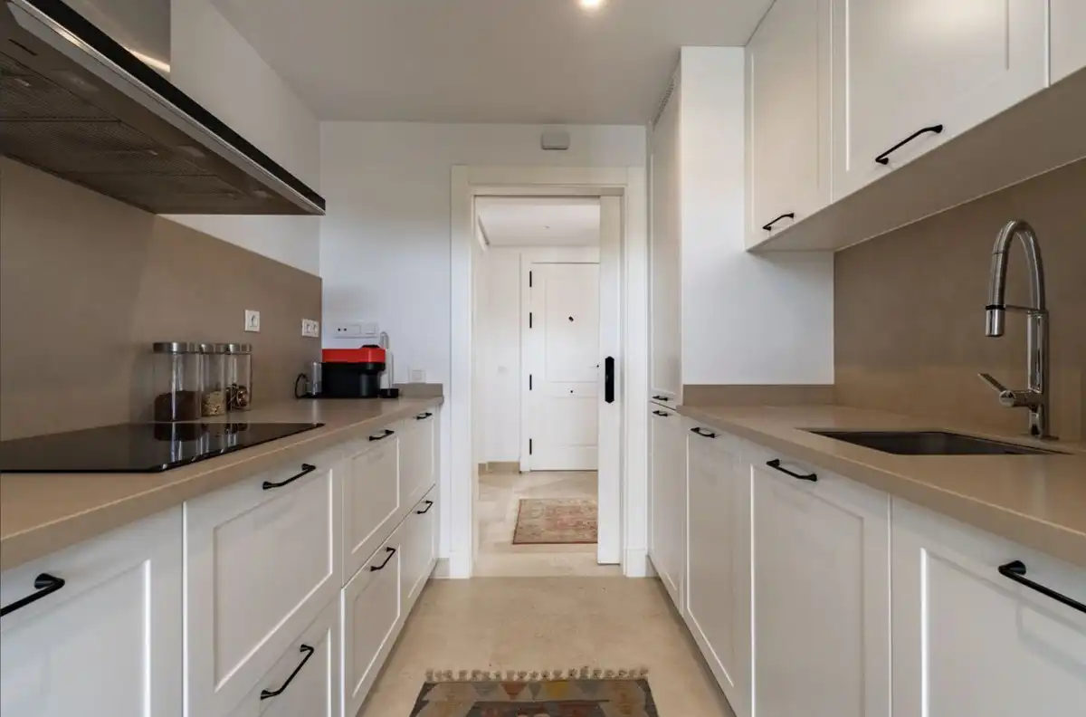 Küche von Maisonette zur Miete in Marbella mit Klimaanlage, Terrasse und Abstellraum