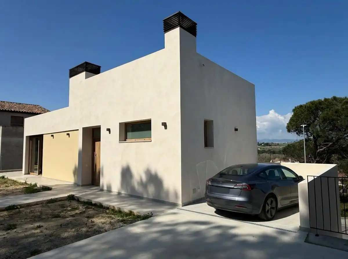 Exterior view of Houses for sale in La Roca del Vallès  with Heating and Private garden