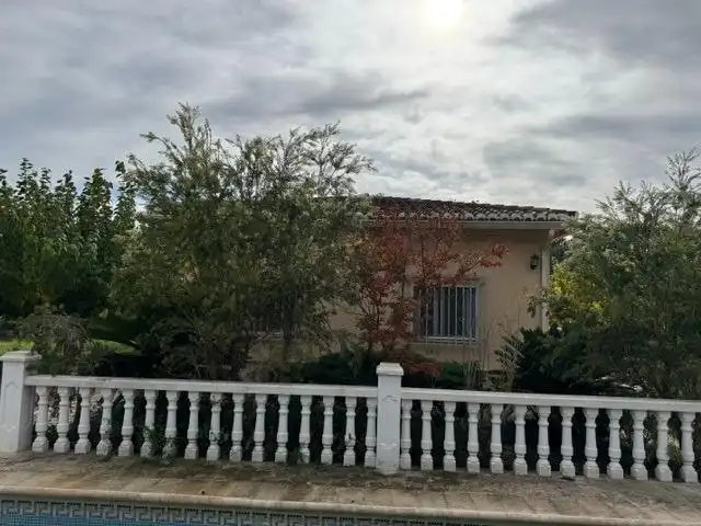Vista exterior de Casa o xalet en venda en Xàtiva amb Aire condicionat, Calefacció i Jardí privat