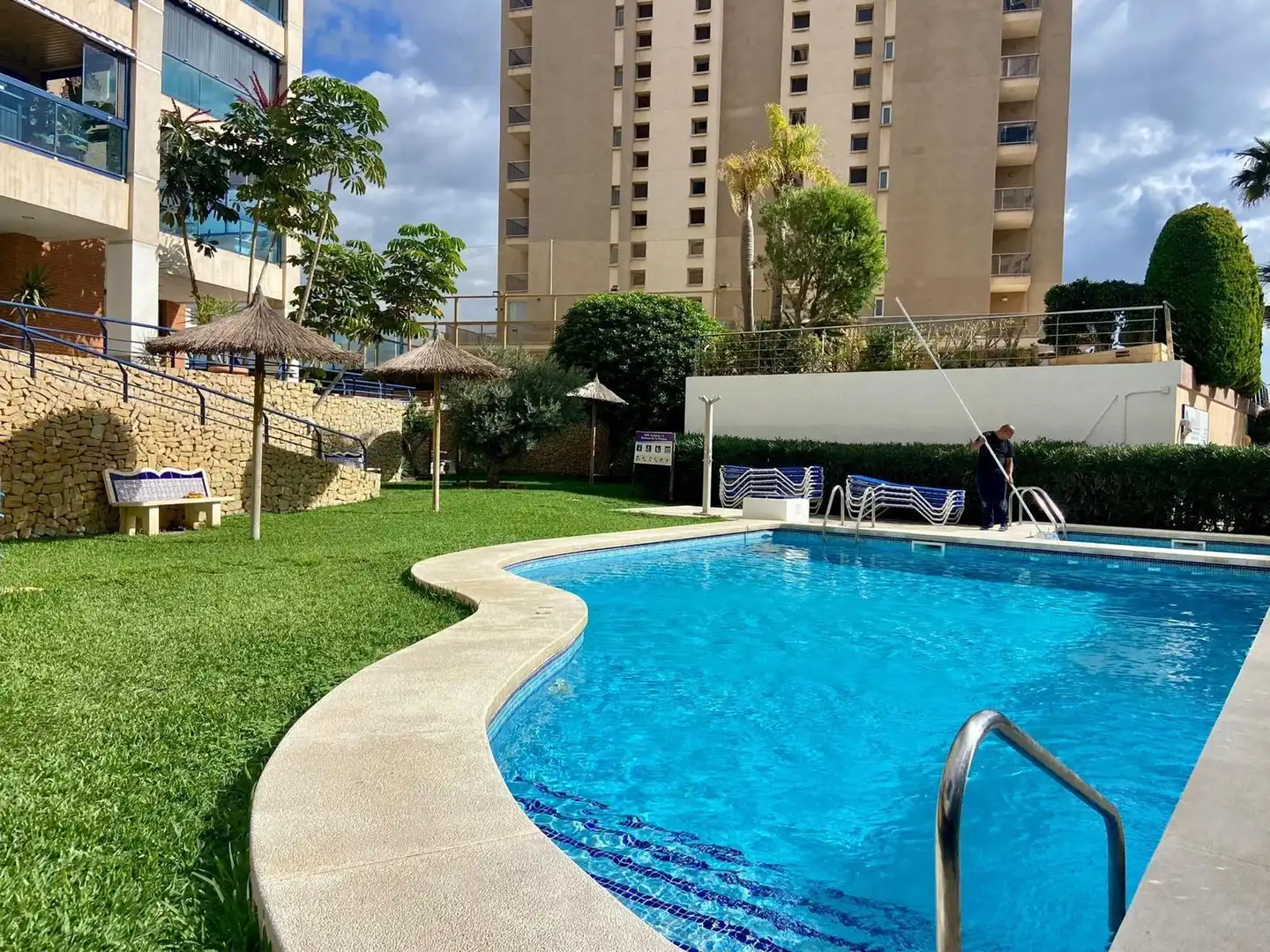 Piscina de Apartament en venda en Calpe / Calp amb Terrassa i Piscina comunitària