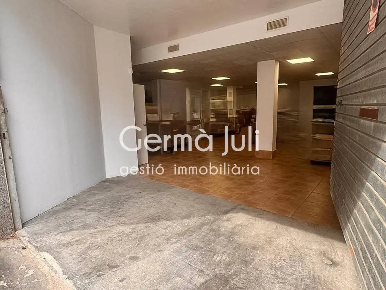 Local comercial en venta en Pasaje Morralla, imagen 3