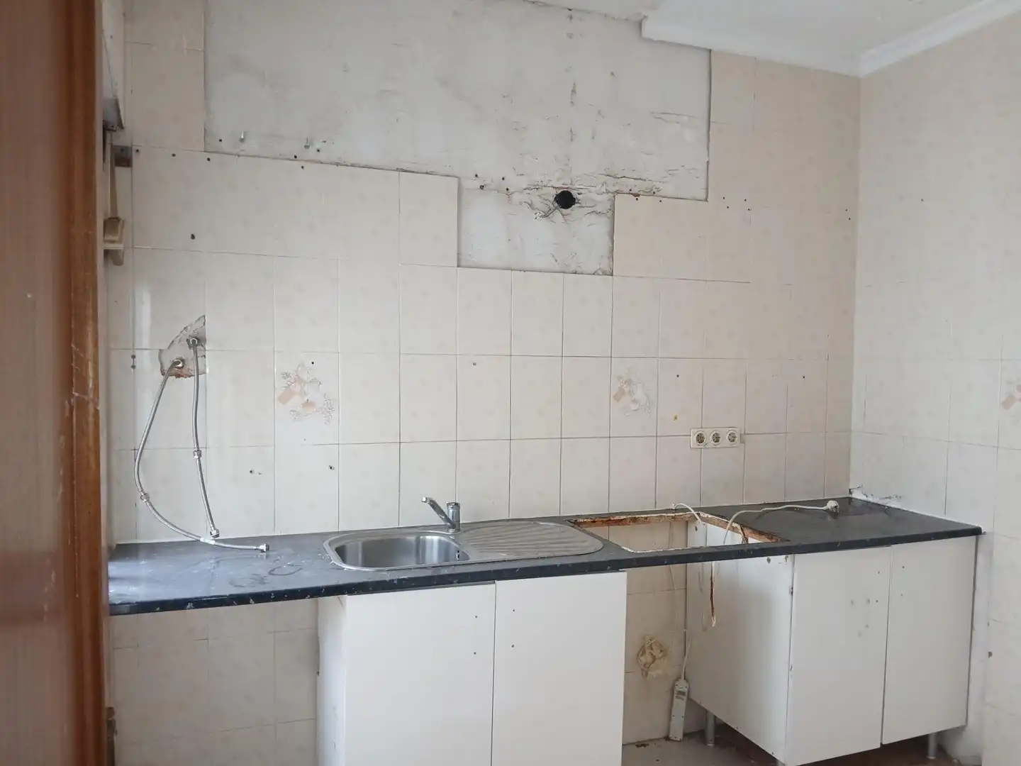 Cuina de Pis en venda en Cobeja amb Terrassa, Moblat i Alarma