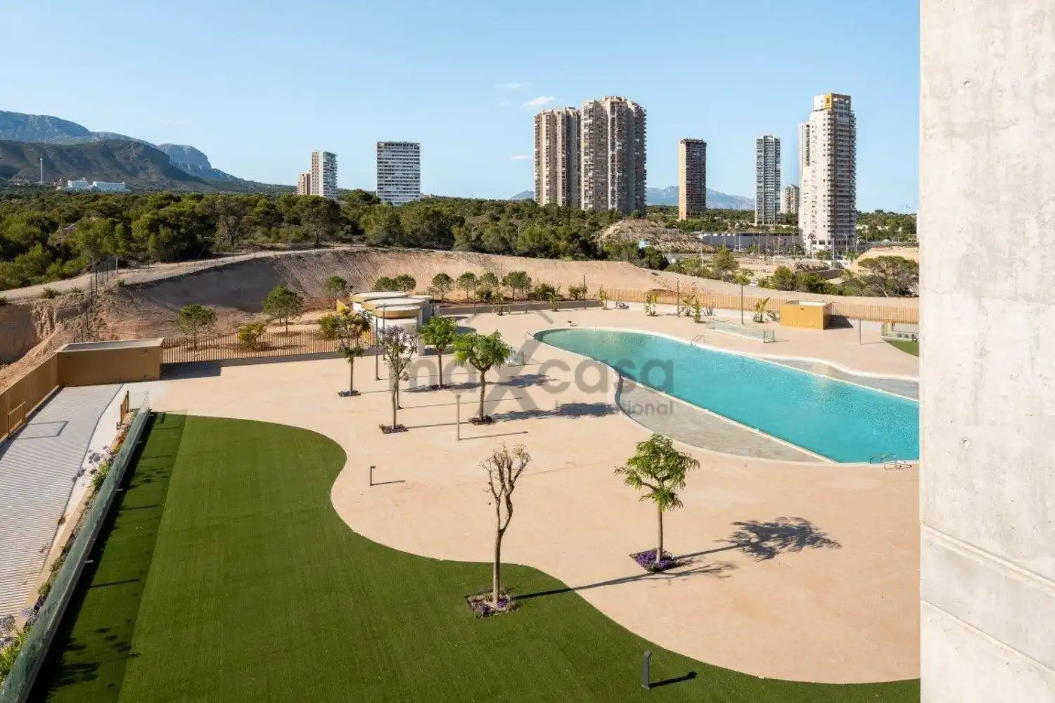 Schwimmbecken von Wohnungen zum Verkauf in Benidorm