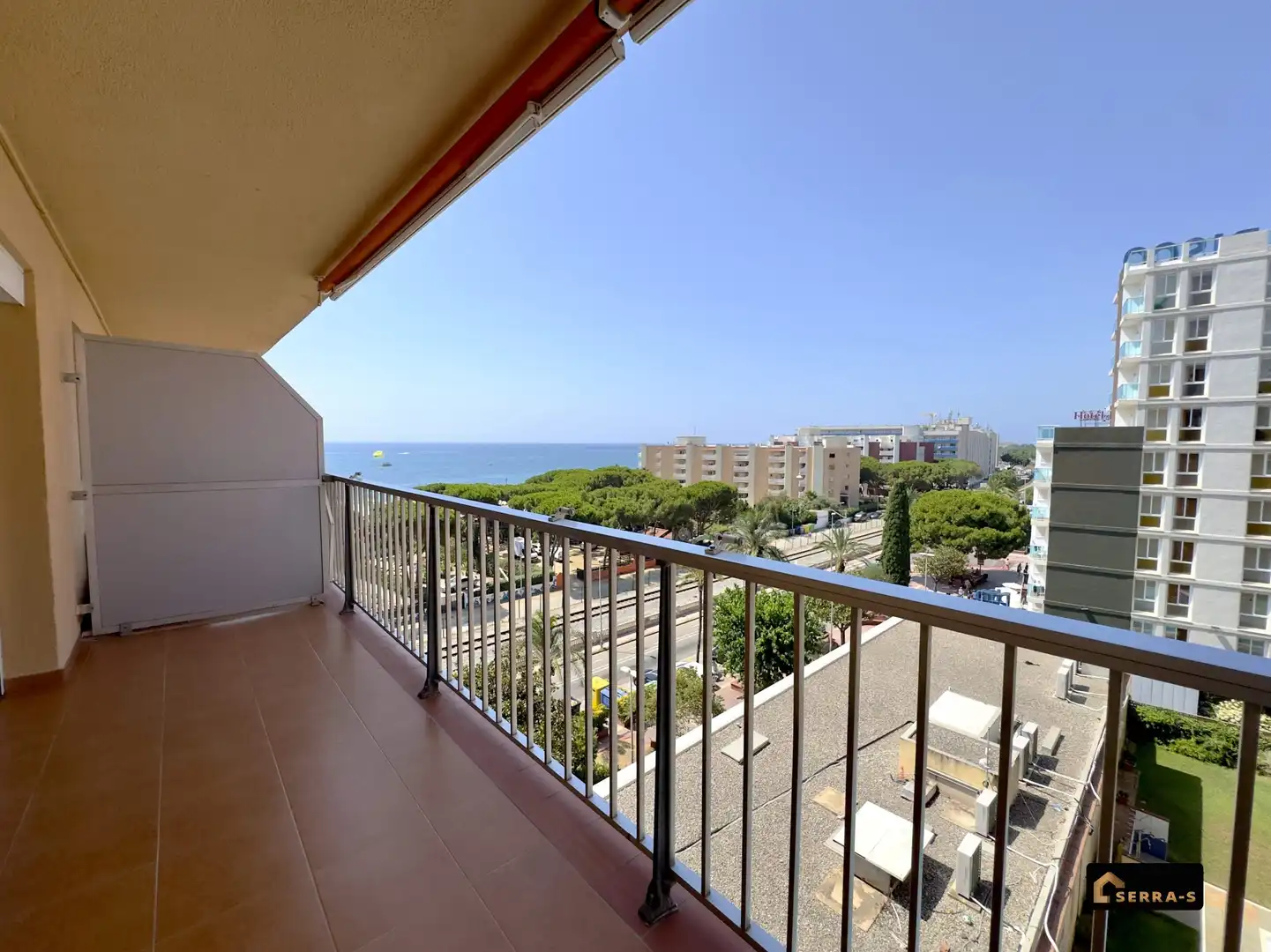 Dormitori de Pis en venda en Malgrat de Mar amb Jardí privat, Terrassa i Balcó