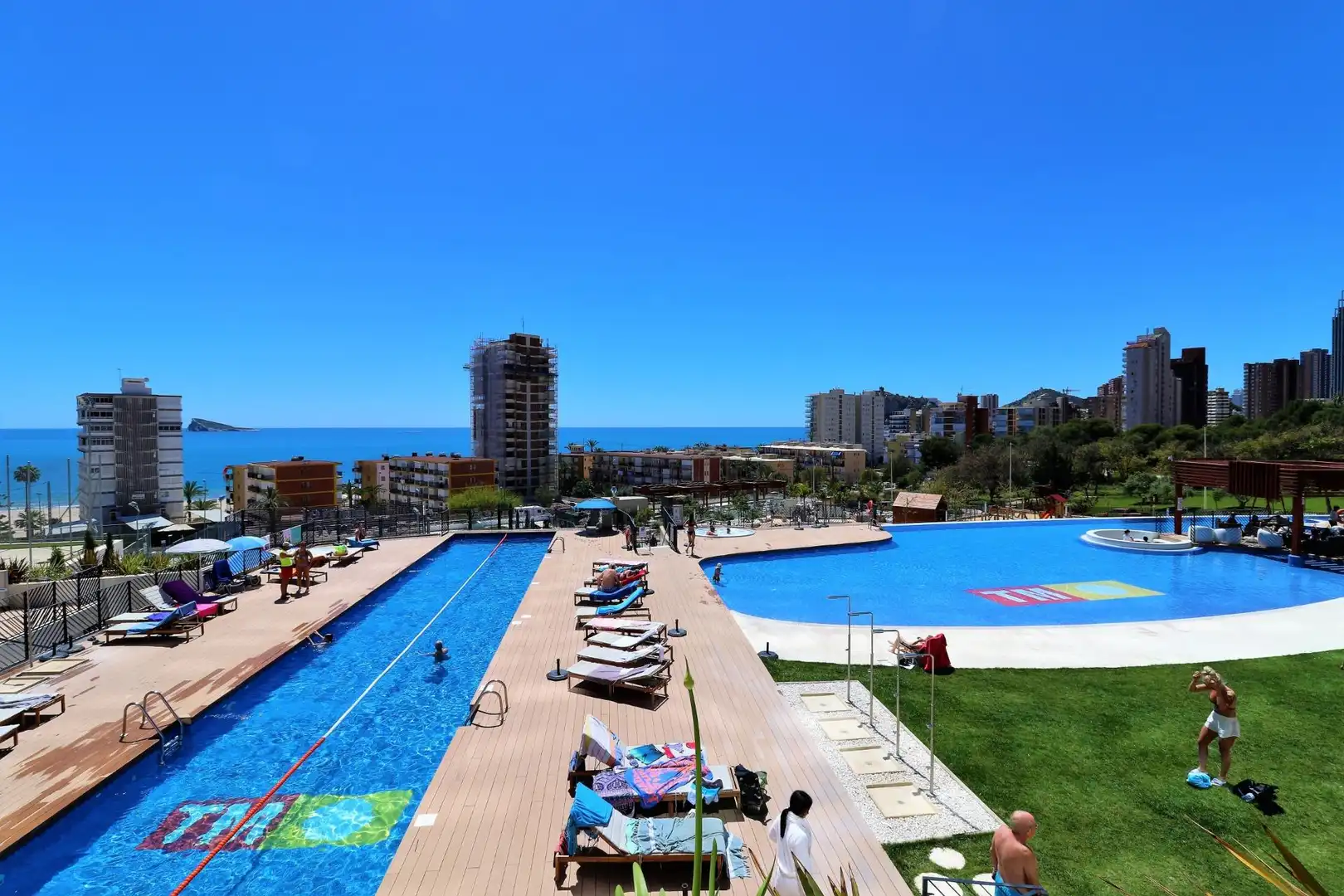 Apartamento con piscina en venta en Playa de Poniente, imagen 3