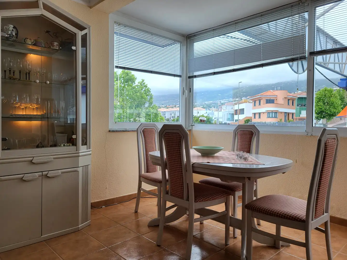Comedor de Apartamento de alquiler en Los Realejos con Trastero, Piscina y Amueblado