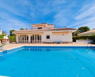 Piscina de Casa o xalet en venda en Orihuela amb Terrassa, Piscina i Balcó