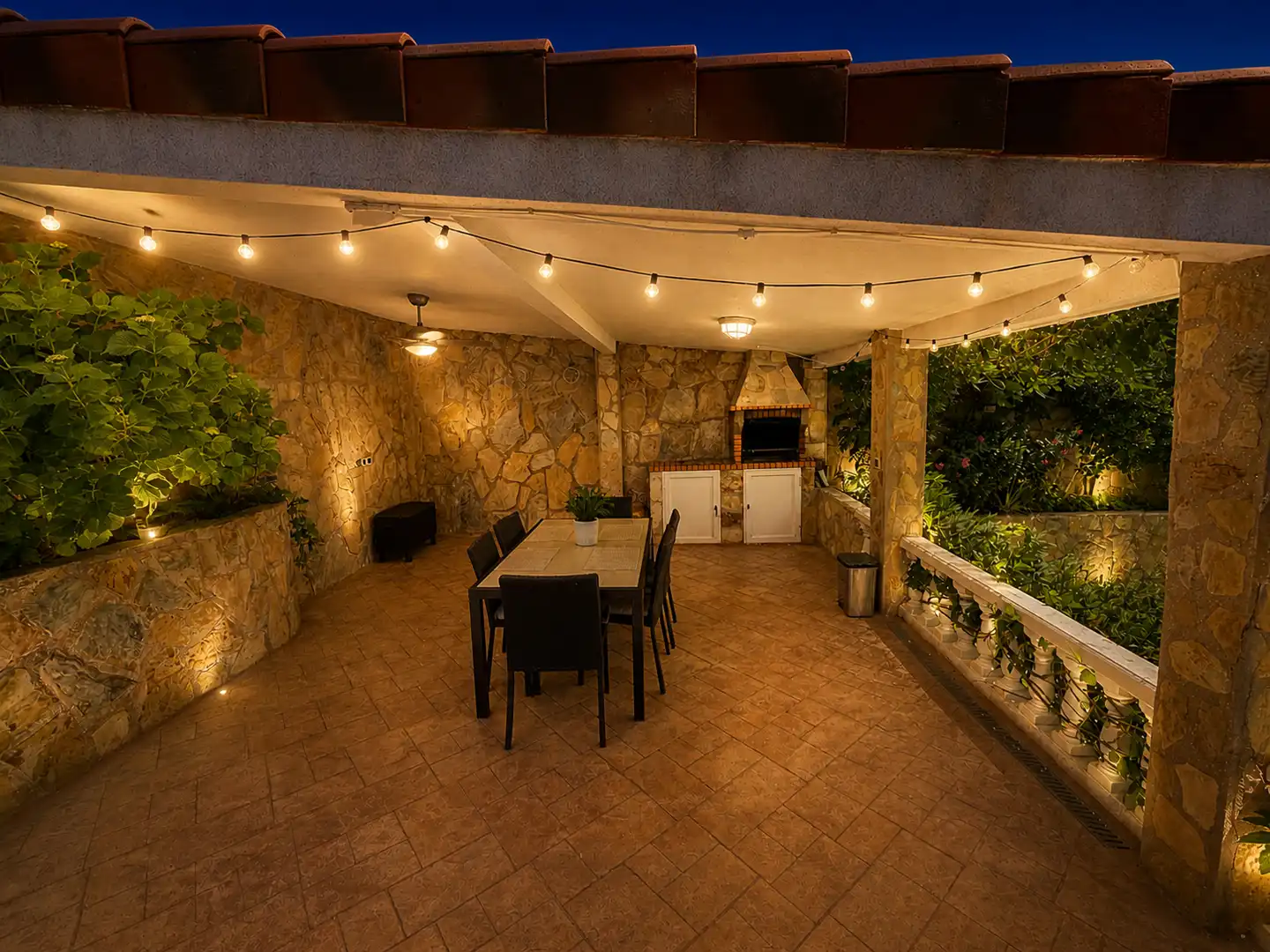 Terraza de Casa o chalet en venta en Serranillos del Valle con Aire acondicionado, Calefacción y Jardín privado