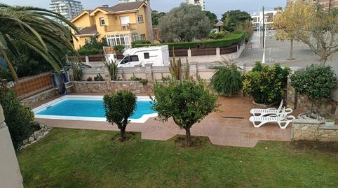 Foto 2 de Casa o xalet en venda a Salinas, Castrillón