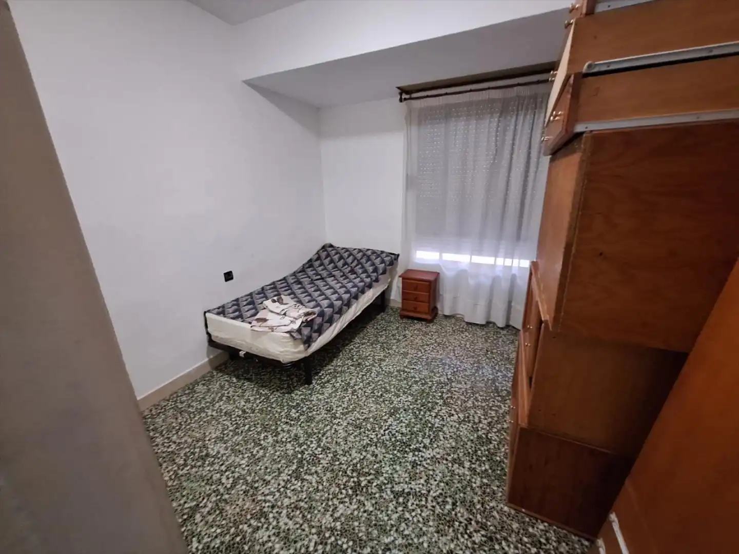 Schlafzimmer von Wohnung zum Verkauf in Alzira mit Abstellraum