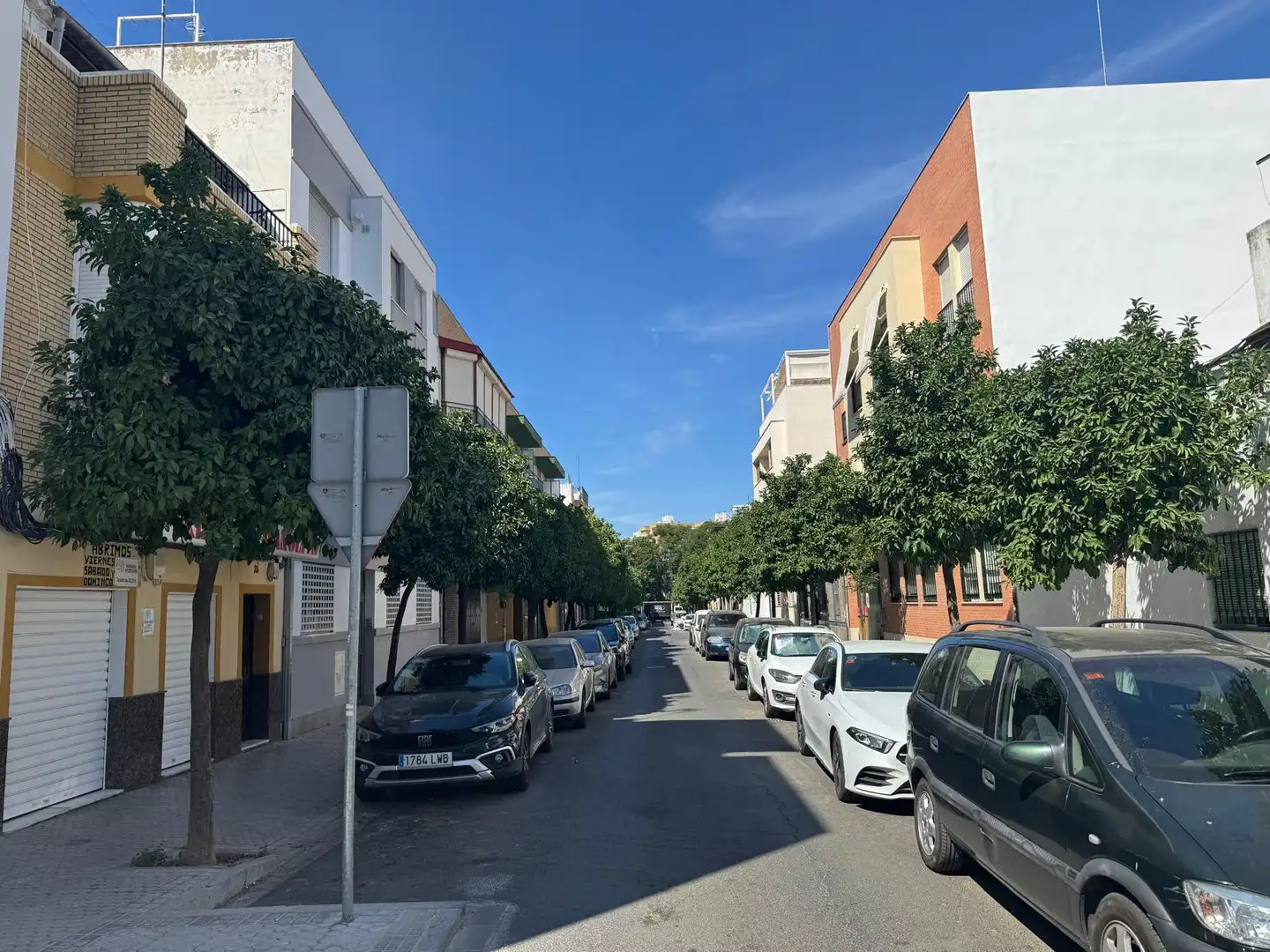Exterior view of Houses for sale in Sevilla  with Terrace and Balcony