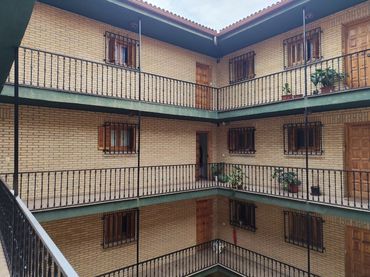 Pis amb balcó en venda a Centro