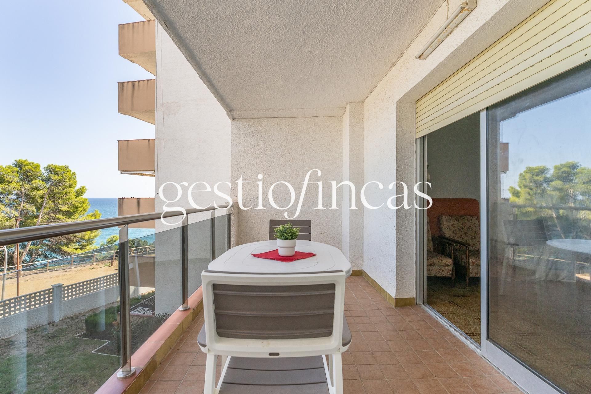 Bedroom of Flat for sale in Mont-roig del Camp  with Terrace and Community pool