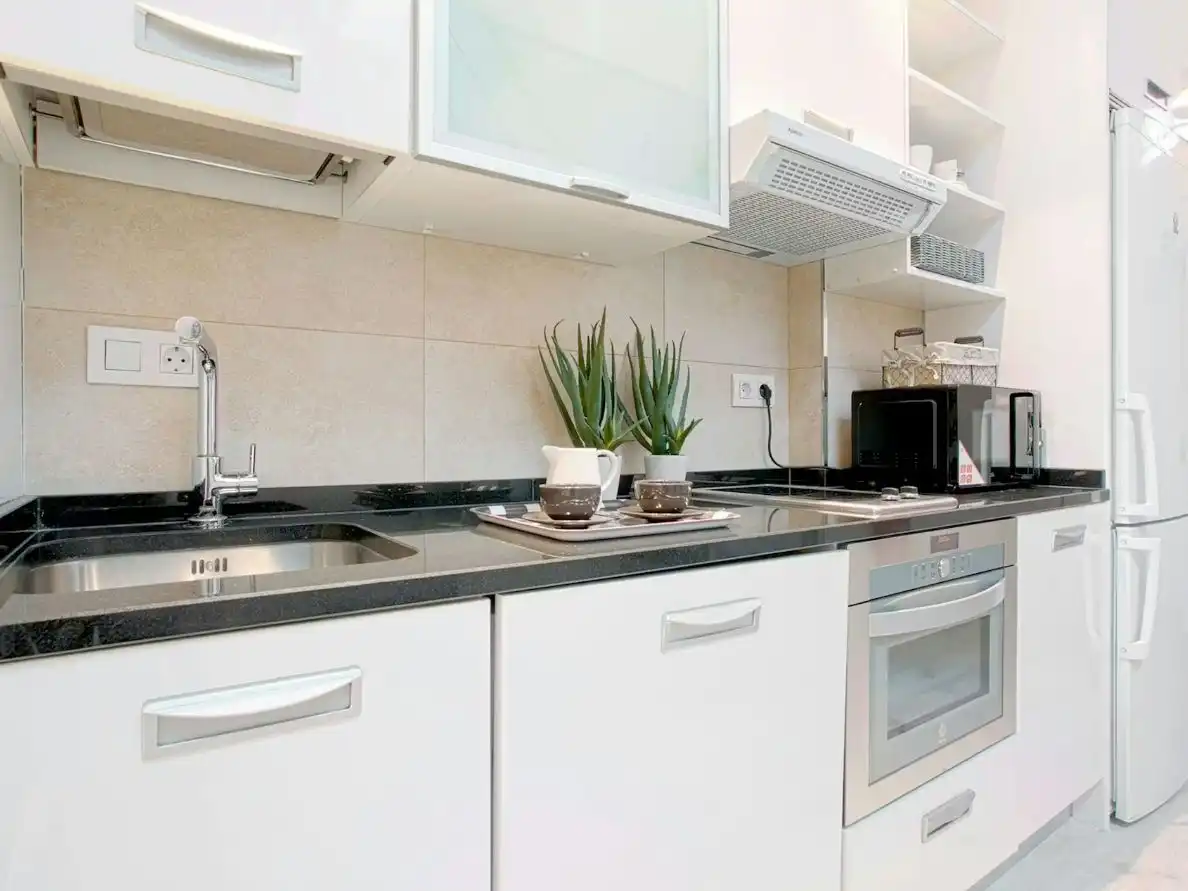 Kitchen of Study for rent in Madrid  with Air Conditioner, Heating and Parquet flooring