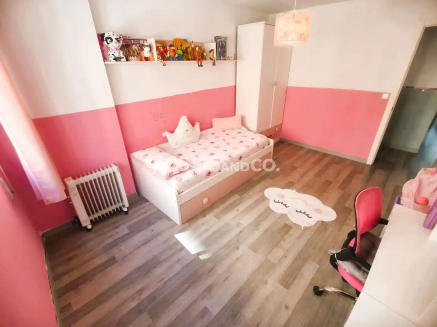 Habitación de Piso en venta en Cambre  con Calefacción, Trastero y Amueblado