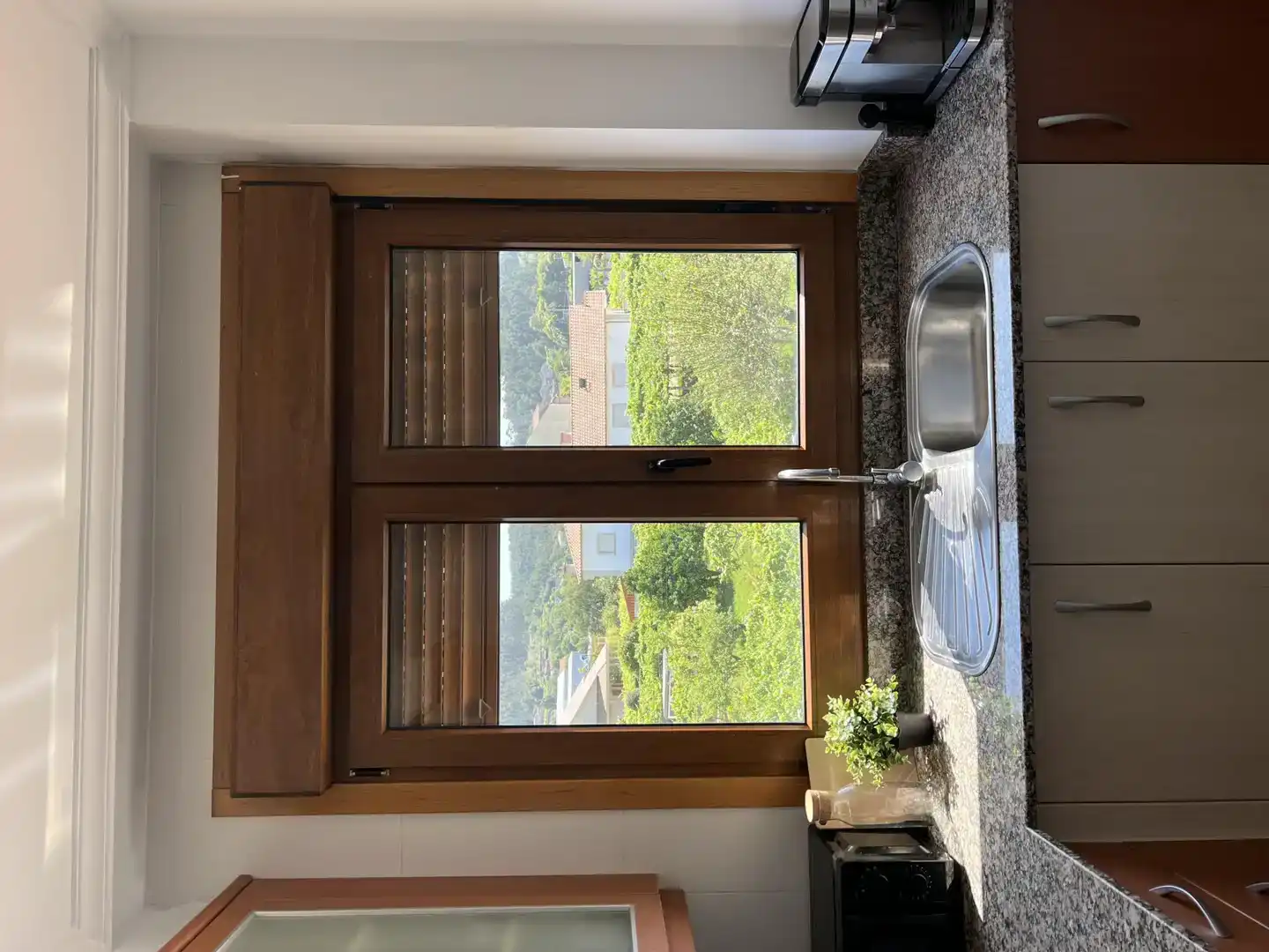 Kitchen of Flat for rent in Sanxenxo  with Furnished
