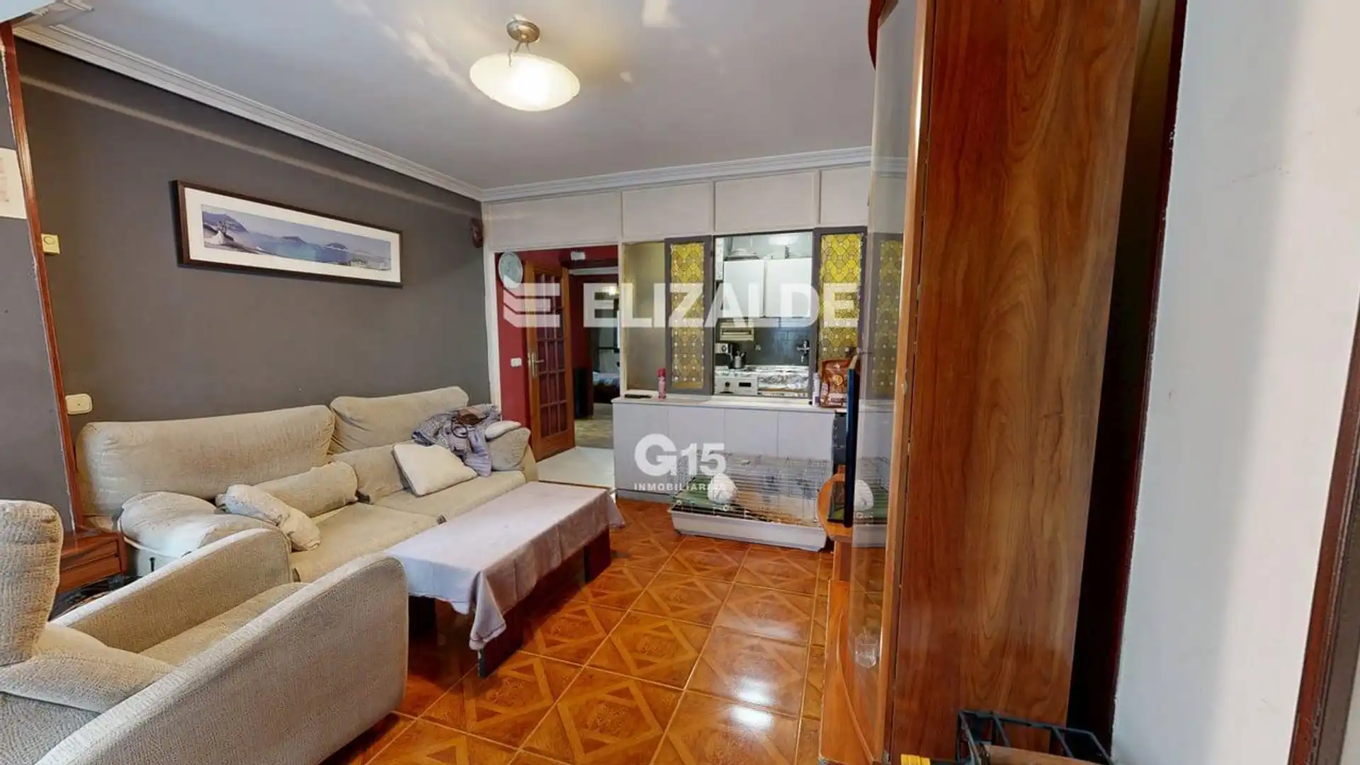 Habitación de Piso en venta en Donostia - San Sebastián  con Calefacción, Trastero y Balcón