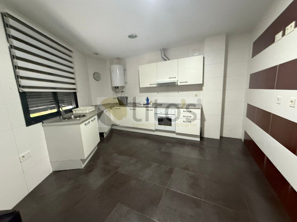 Cocina de Piso en venta en  Huelva Capital