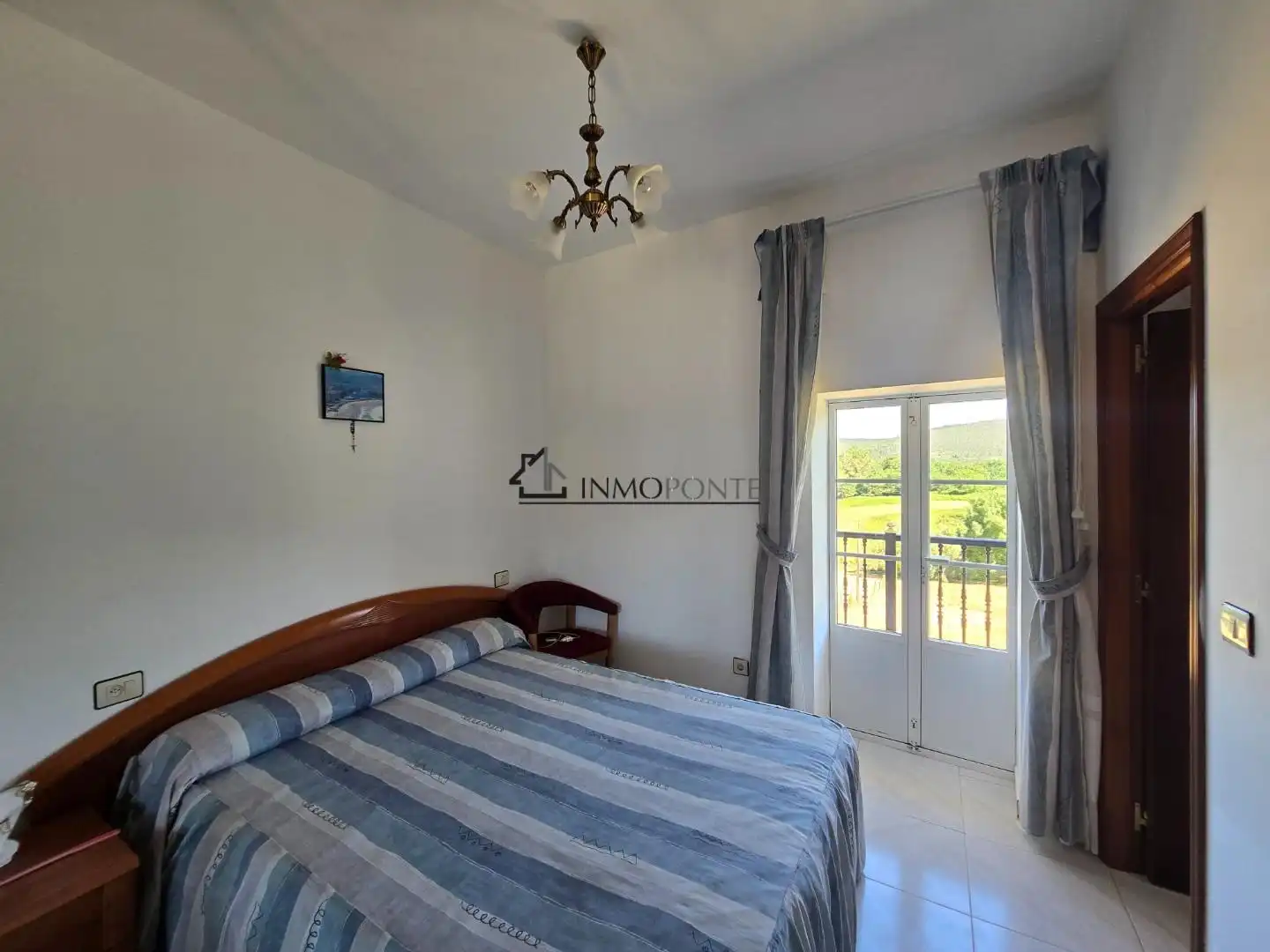 Habitación de Casa o chalet en venta en Campo Lameiro con Jardín privado, Terraza y Balcón