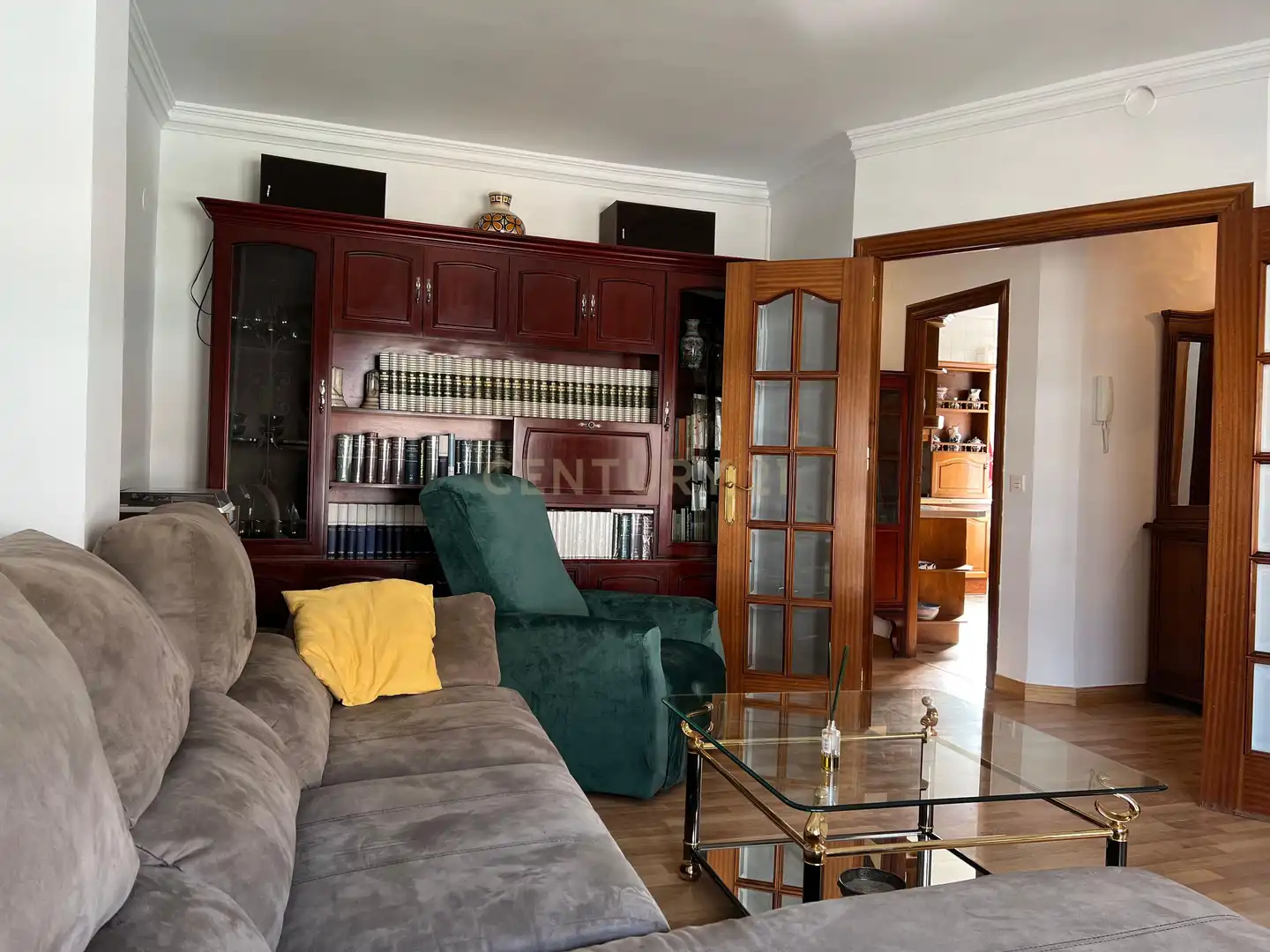 Sala d'estar de Apartament de lloguer en Granada amb Aire condicionat, Moblat i Forn