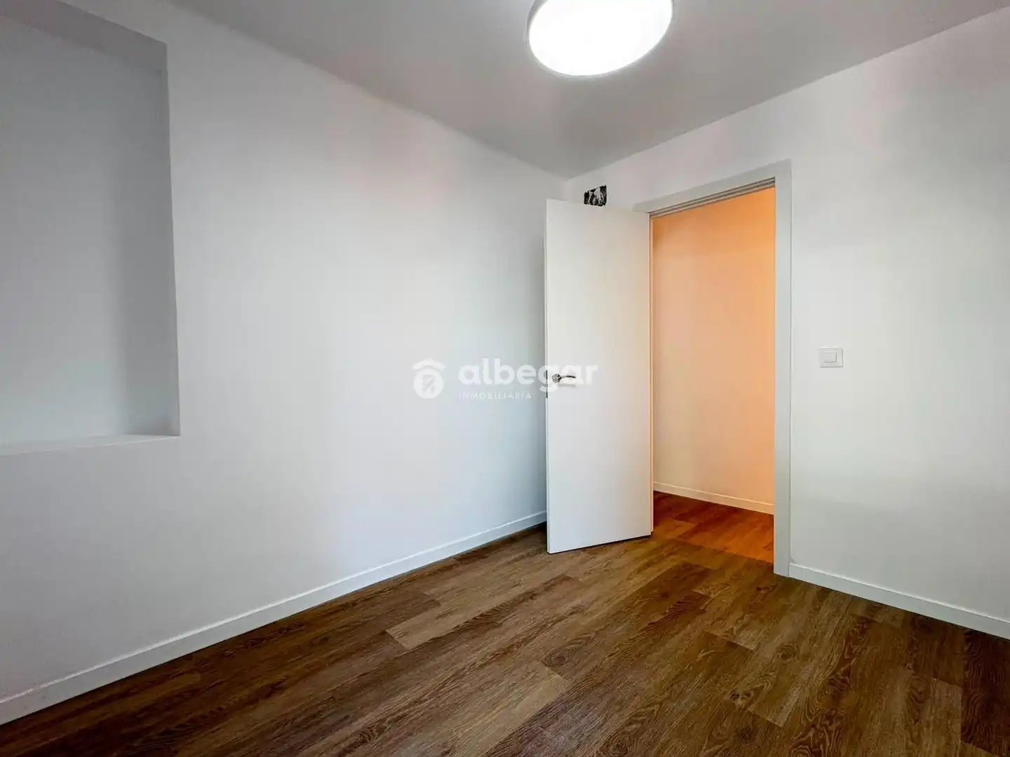 Habitación de Piso en venta en Valencia con Aire acondicionado