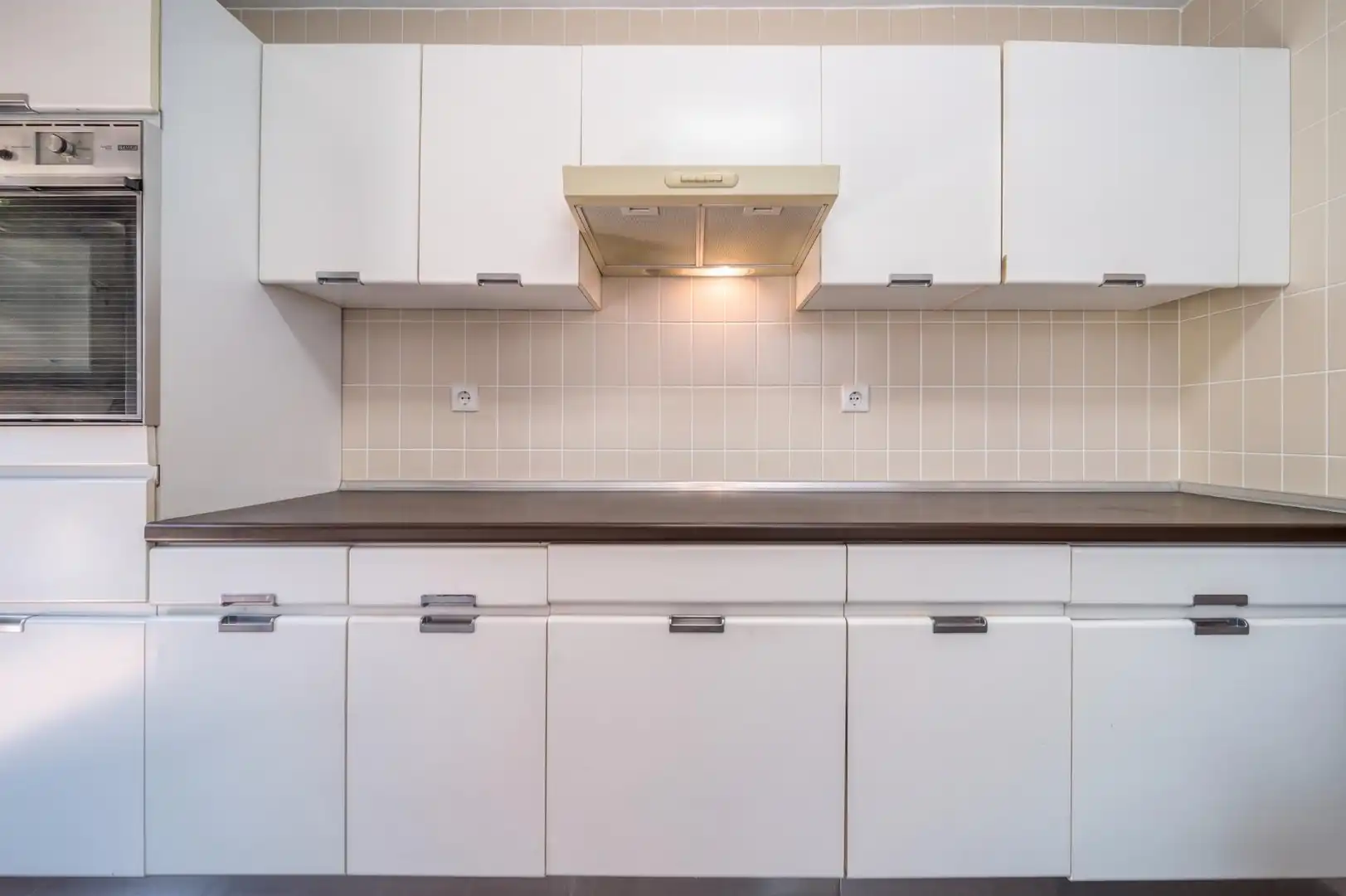 Cocina de Casa adosada en venta en Pozuelo de Alarcón con Aire acondicionado, Calefacción y Jardín privado