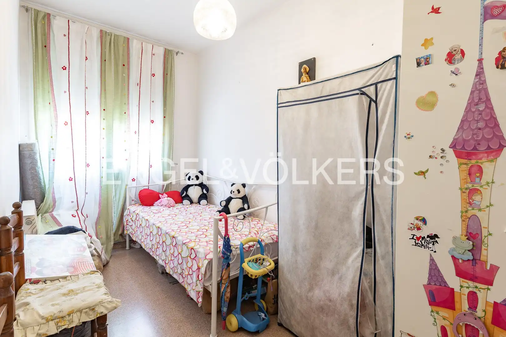 Habitación de Casa o chalet en venta en Martorell con Aire acondicionado, Calefacción y Jardín privado