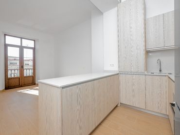 Neubau-Wohnung mit Aufzug zum Verkauf in Calle San Agustín 13