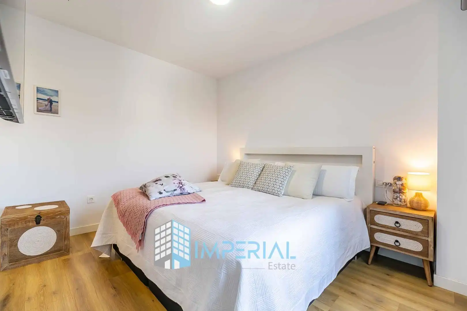 Bedroom of Flat for sale in Fuengirola  with Air Conditioner, Heating and Terrace