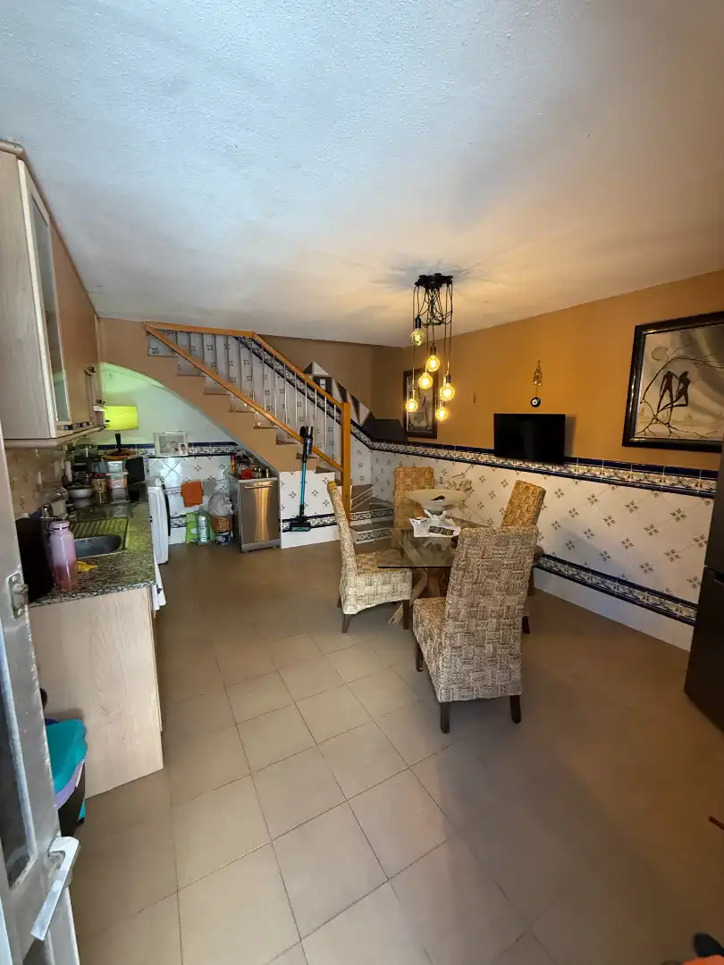 Casa adosada en venta en Vinaròs con Aire acondicionado, Horno y Balcón