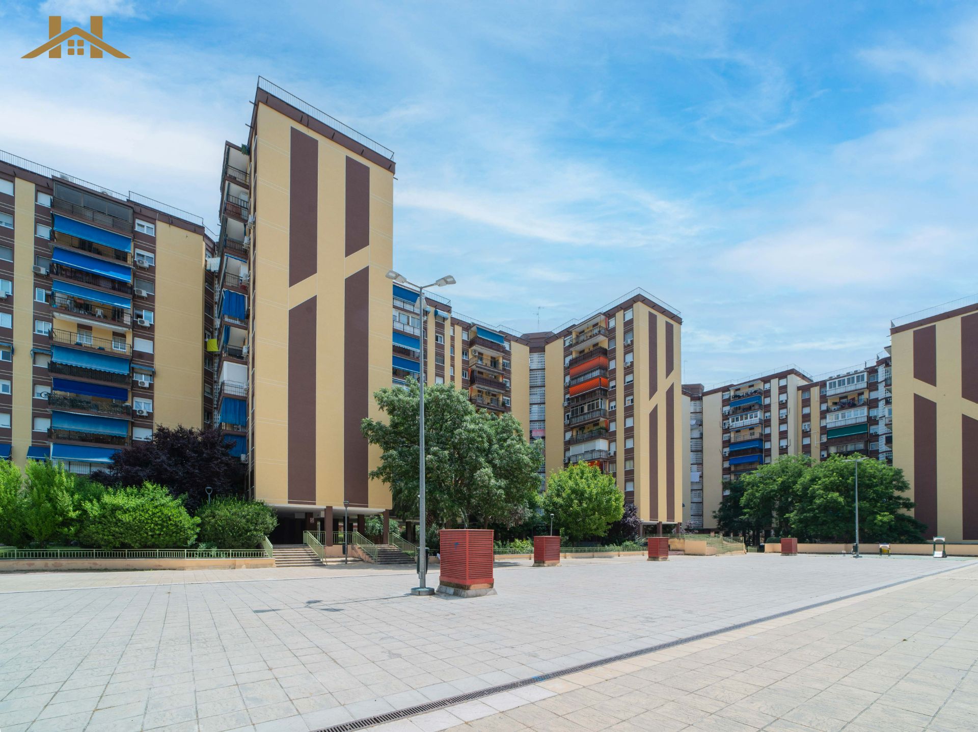 Exterior view of Flat for sale in Móstoles  with Heating, Private garden and Terrace
