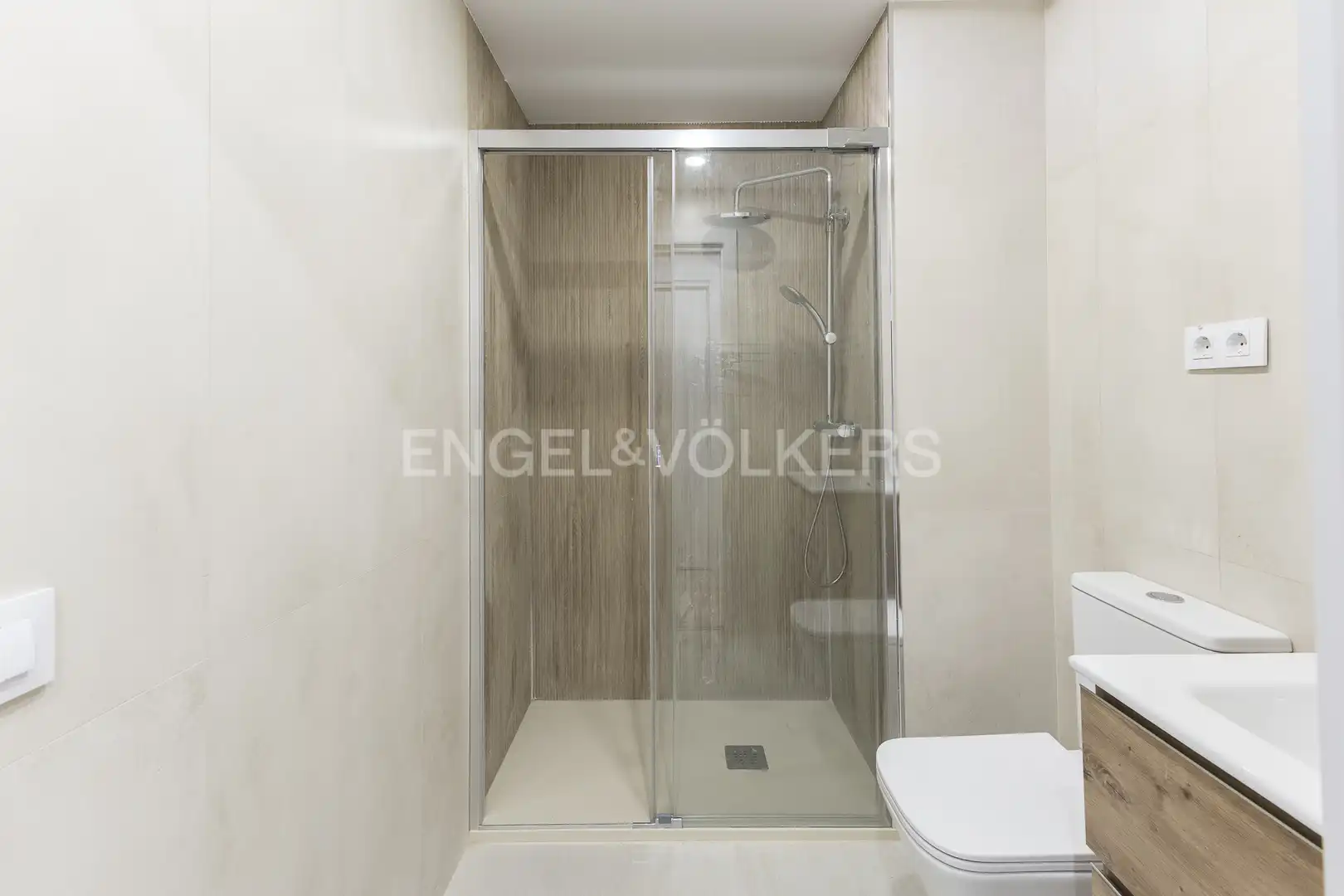 Baño de Edificio en venta en Barcelona