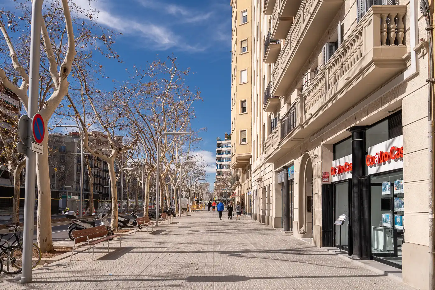 Vista exterior de Pis en venda en Barcelona amb Balcó