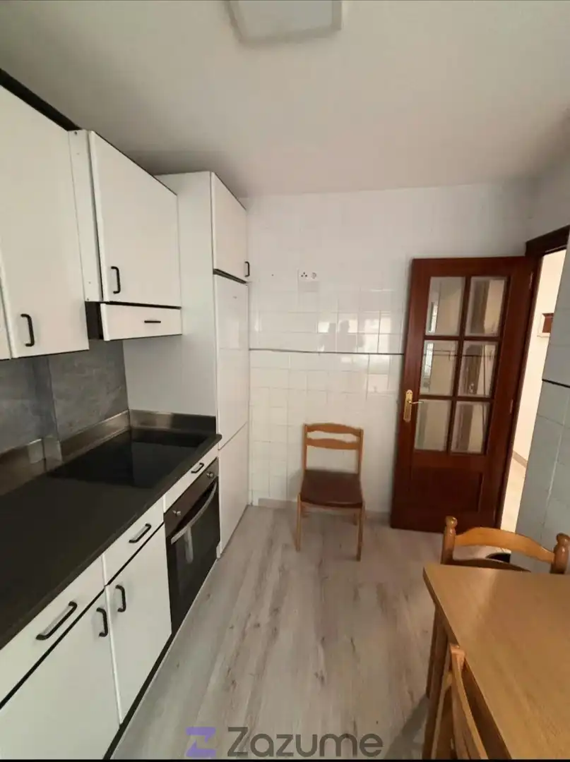 Cocina de Apartamento de alquiler en Briviesca con Calefacción, Amueblado y Horno