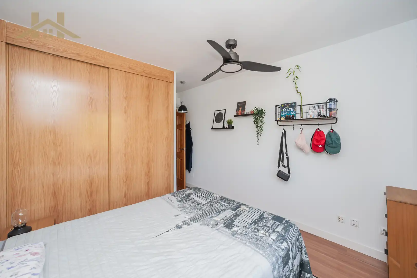Doppelhaushälfte mit Pool zum Verkauf in Calle de Camariñas 108, imagen 30