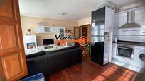 Living room of Flat for sale in Castro-Urdiales