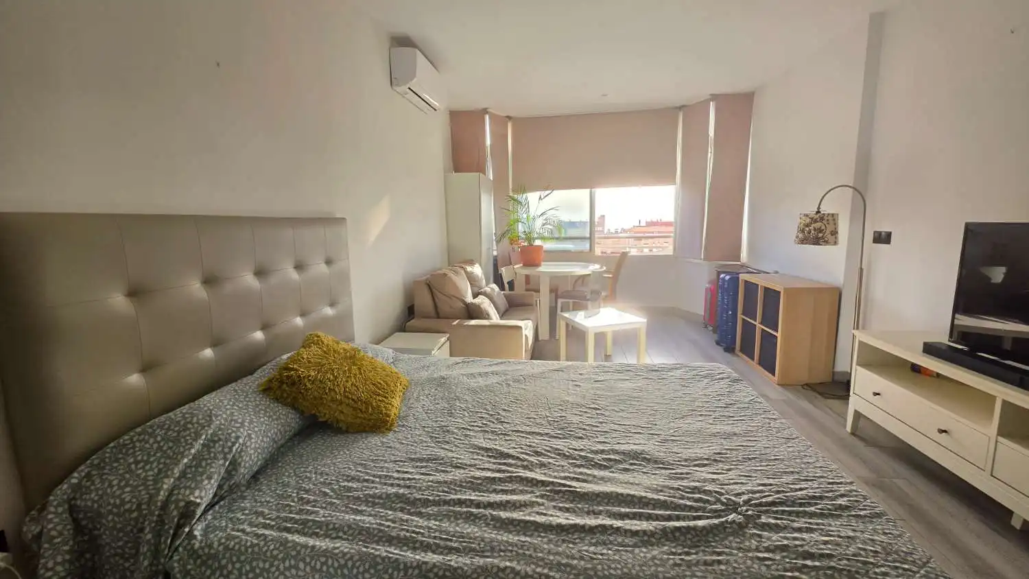 Bedroom of Study for rent in Torremolinos  with Air Conditioner, Heating and Furnished