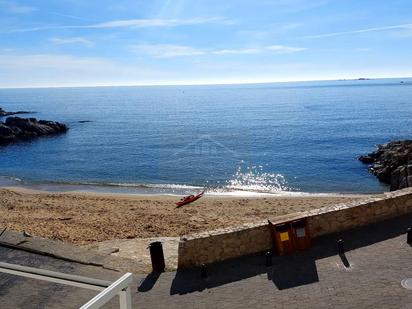 Vista exterior de Apartament en venda en Palafrugell amb Alarma