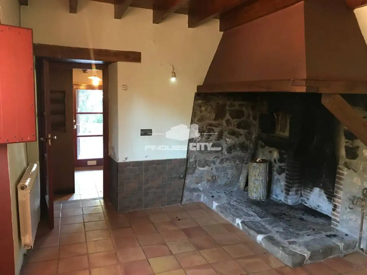 Country homes for sale in Sant Aniol de Finestres  with Air Conditioner, Heating and Private garden