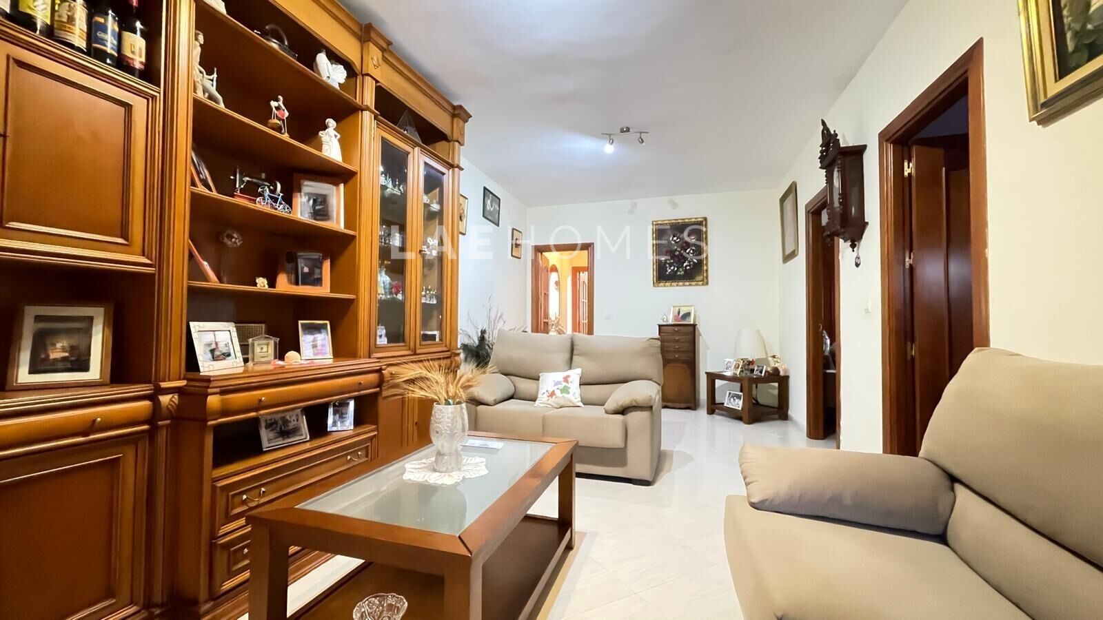 Sala d'estar de Pis en venda en Casabermeja amb Aire condicionat, Traster i Alarma