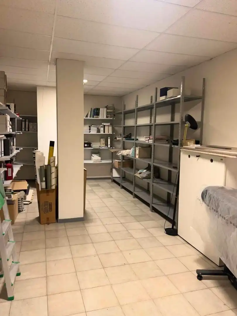 Oficina en venta en San Claudio - La Chantría