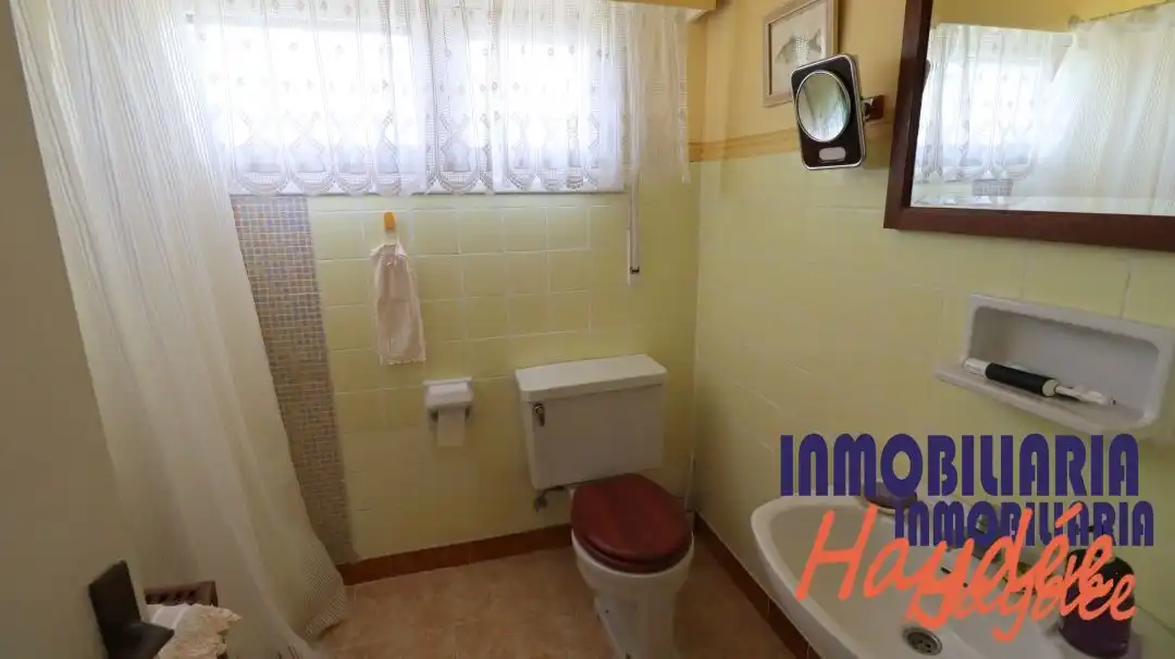 Bathroom of Houses for sale in Getxo   with Heating, Private garden and Terrace