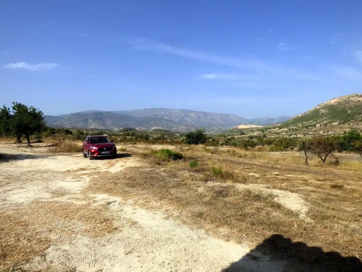 Houses for sale in Relleu  with Air Conditioner, Private garden and Terrace