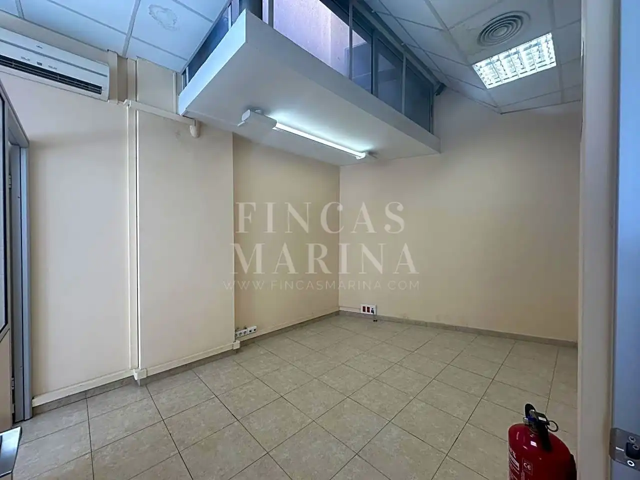 Geschaftsraum zur Miete in Gavà