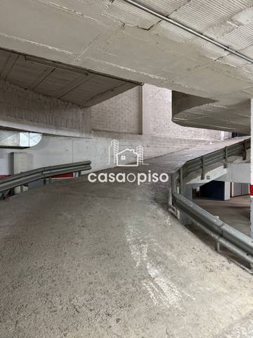 Garaje en Venta en La Cogullada