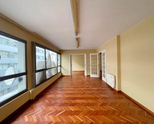 Living room of Apartment to rent in A Coruña Capital   with Heating and Parquet flooring