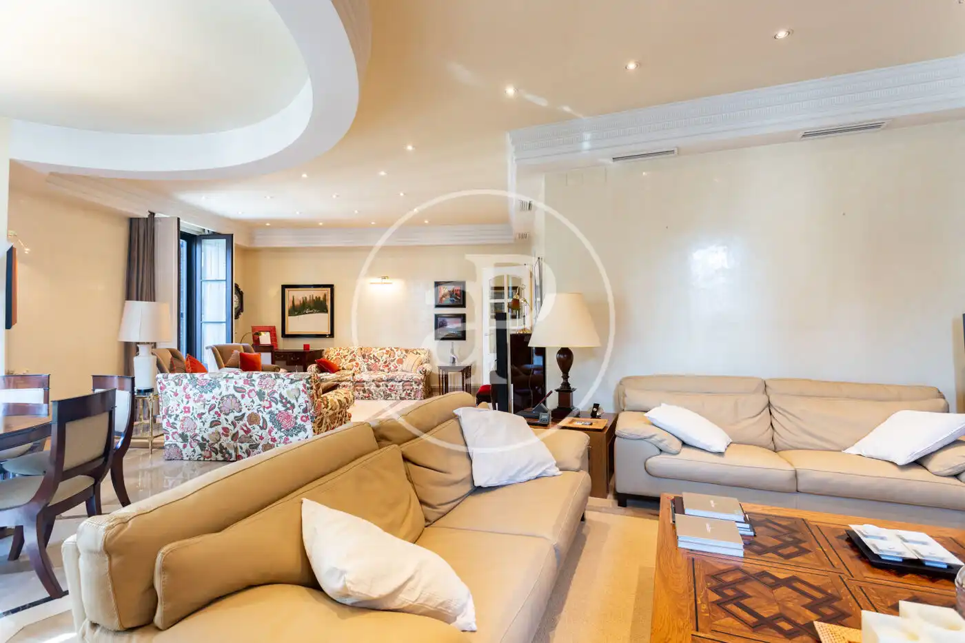 Sala de estar de Piso de alquiler en Barcelona con Aire acondicionado, Calefacción y Amueblado