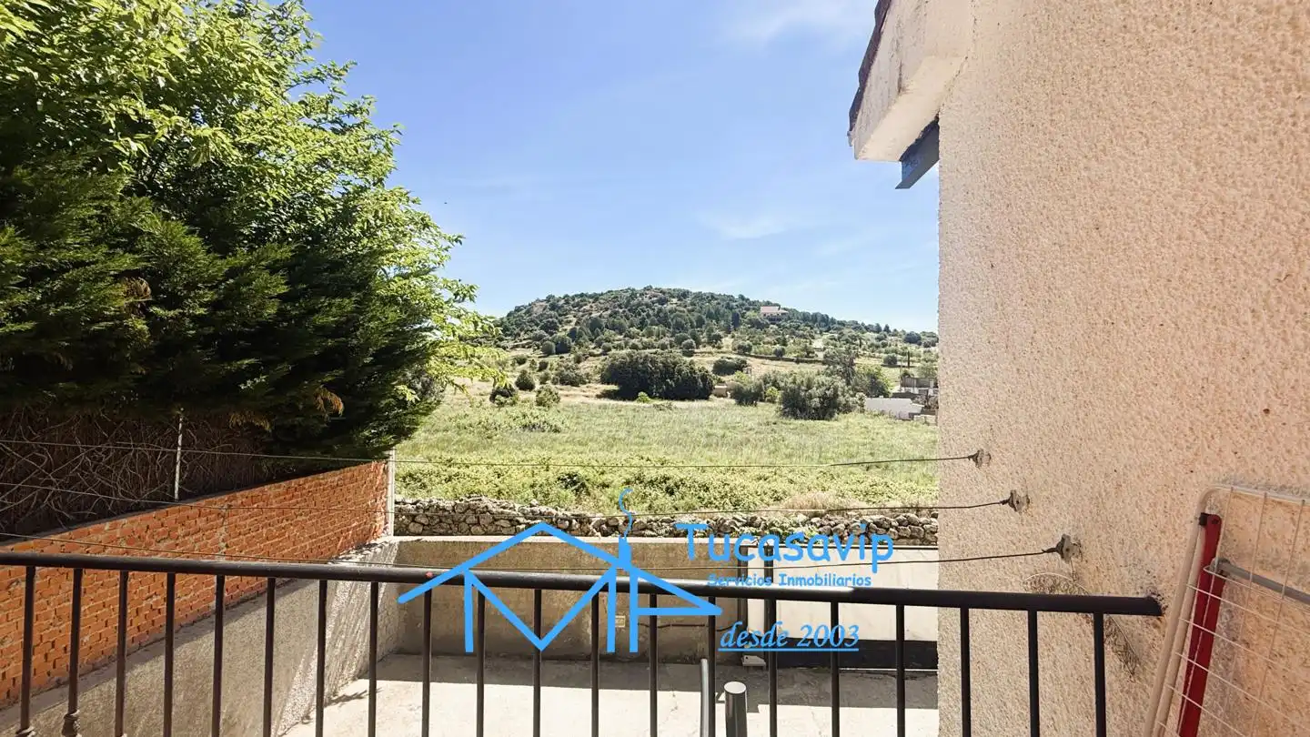 Casa o chalet en venta en Cebreros con Aire acondicionado, Jardín privado y Terraza
