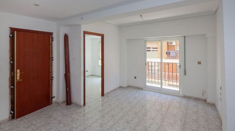 Foto 2 de Piso en venta en Carrer de Concha Espina, L'Amistat, Valencia Capital
