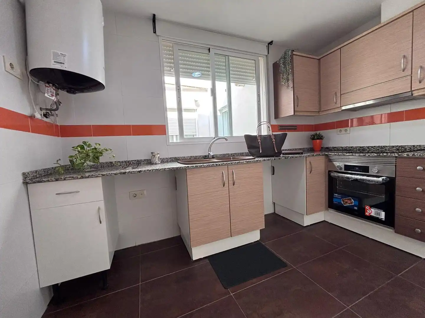 Kitchen of Attic for sale in Casinos  with Terrace, Storage room and Oven